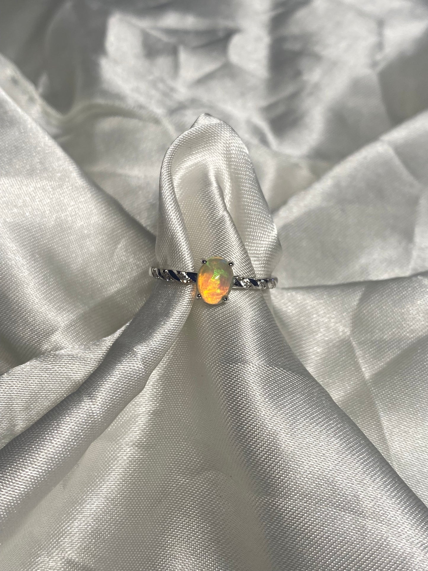 Anello in Opale s925