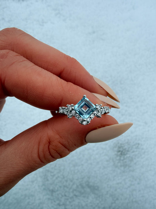 Anello in Topazio s925