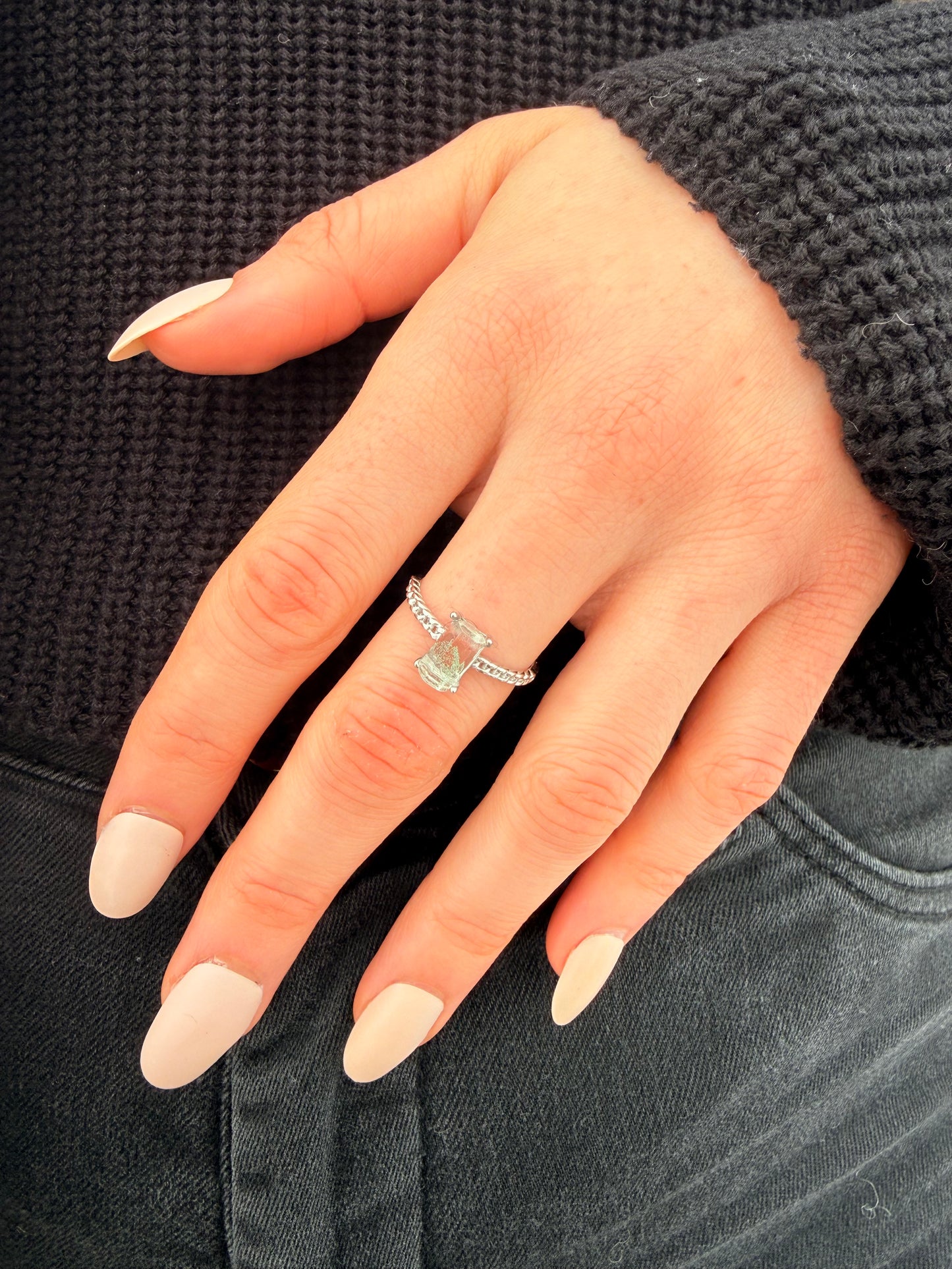 Quarzo Ialino con Inclusioni di Lodolite s925